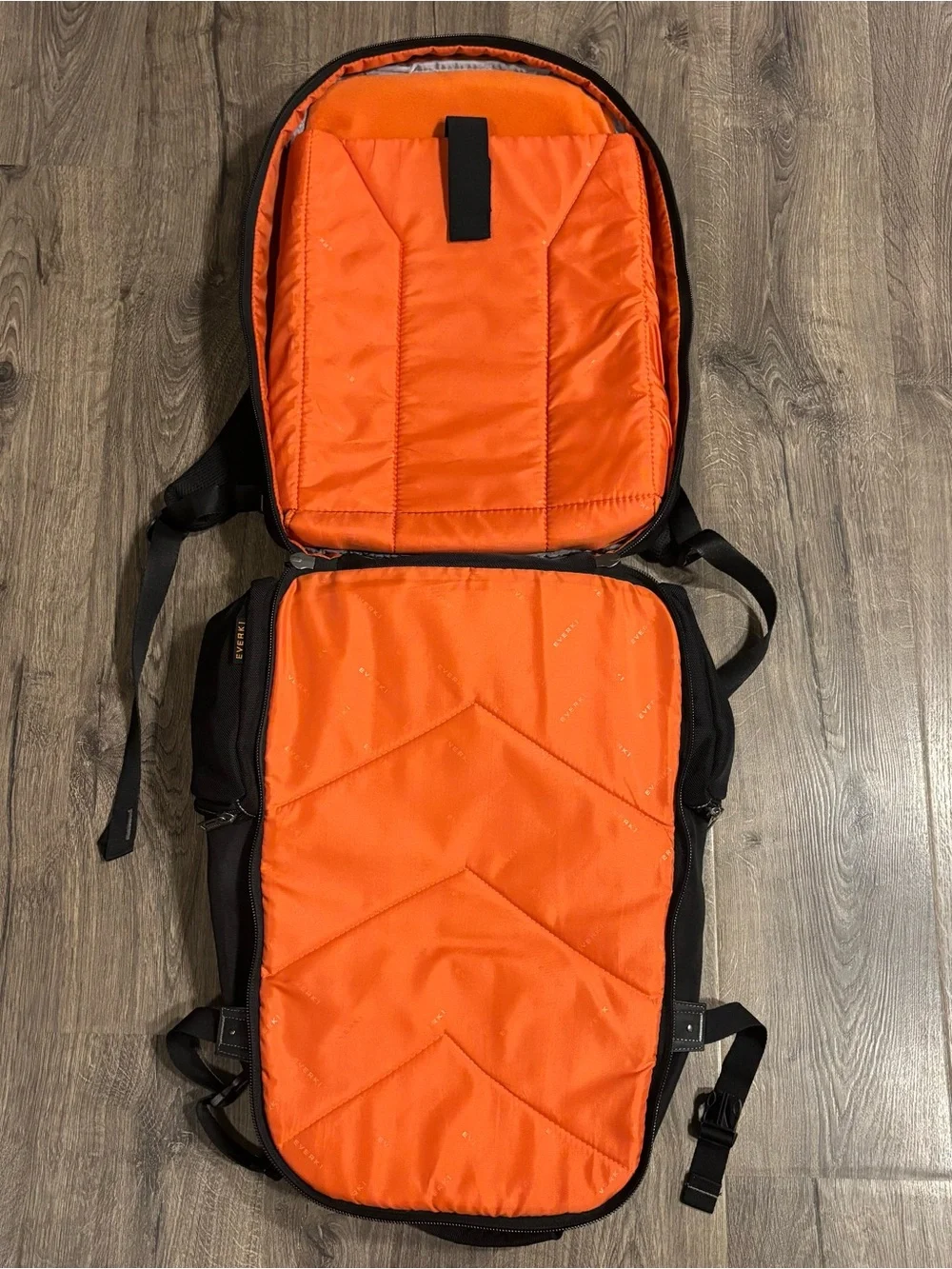 Everki black nylon